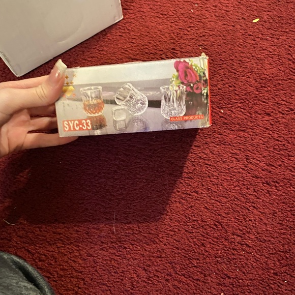 Glass set - Picture 2 of 5